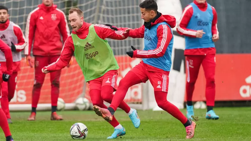 Кристиан Эриксен тренируется с «Аяксом» перед возвращением в профессиональный футбол