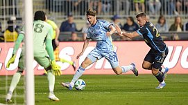 Фанаты «Атланты» призвали клуб отправить Миранчука в Сибирь - фото